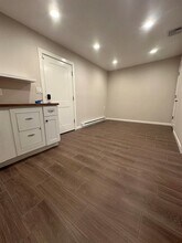 292 Vista Dr in Jericho, NY - Building Photo - Building Photo