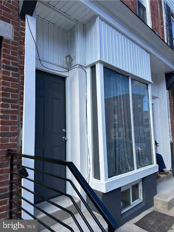 property at 1532 S 2nd St