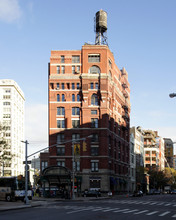 220-224 W Broadway in New York, NY - Building Photo - Building Photo