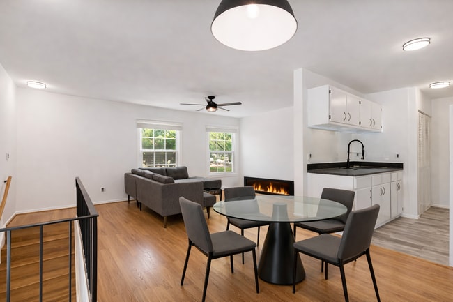 property at 1277 Pearl Ave