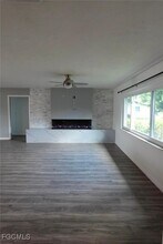 419 Robert Ave in Lehigh Acres, FL - Building Photo - Building Photo