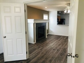 1832 Cadborough Ln in Dupont, WA - Building Photo - Building Photo