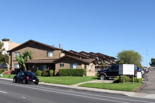 7821 Linda Vista Rd Apartments