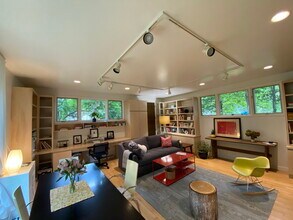 2280 Tudor Dr, Unit 2280 in Cleveland Heights, OH - Building Photo - Building Photo