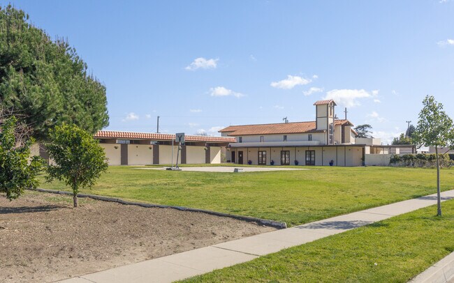 Orchard View Gardens in Buena Park, CA - Building Photo - Building Photo