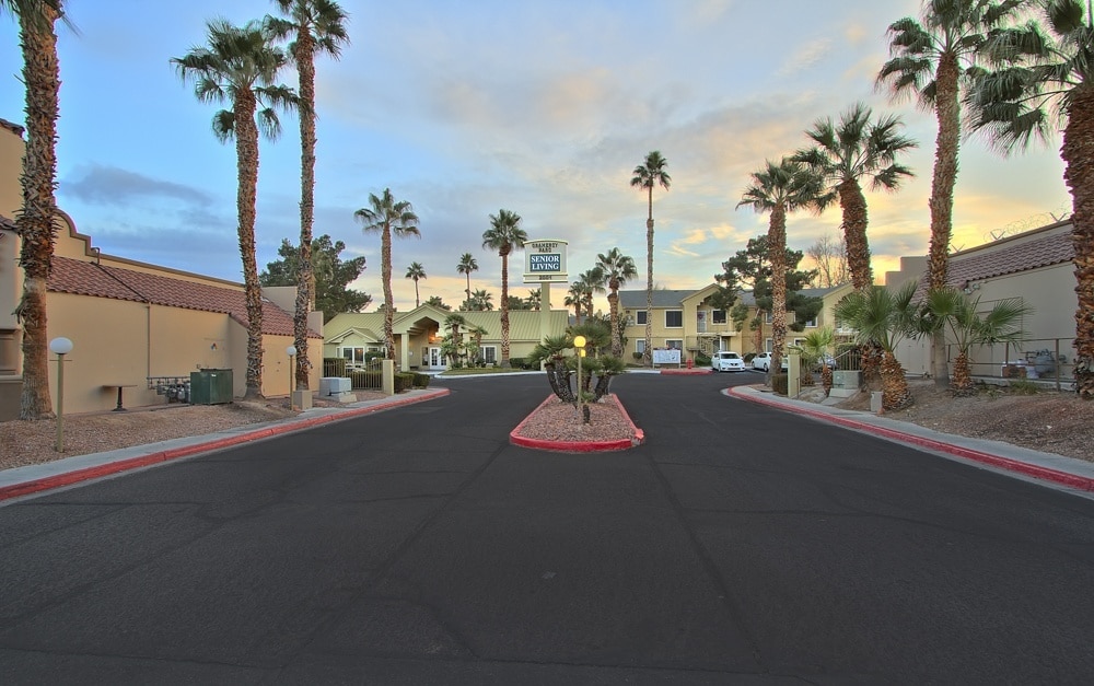 Gramercy Parc Senior Apartments in Las Vegas, NV - Building Photo