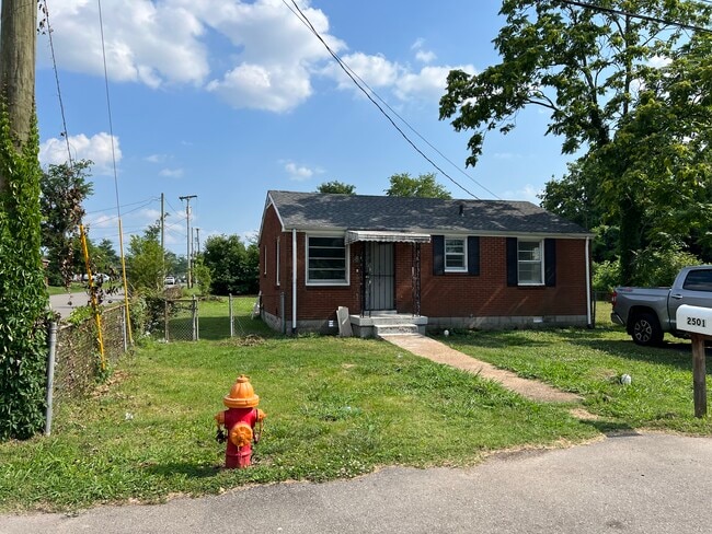 property at 2501 Finland St