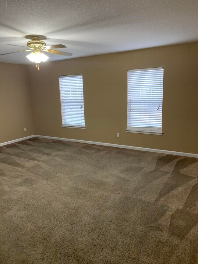 7140 Rampart Ridge Cir W in Jacksonville, FL - Building Photo - Building Photo