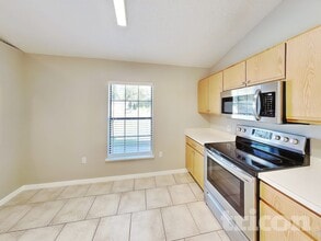 521 Cloudcroft Dr in Deltona, FL - Building Photo - Building Photo