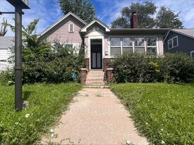 843 S 60th St in Omaha, NE - Building Photo