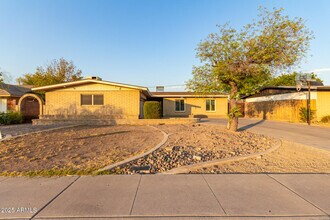 2109 S Stanley Pl in Tempe, AZ - Building Photo - Building Photo