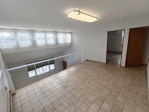 39 Robertson Ave, Unit 1 in White Plains, NY - Building Photo - Building Photo