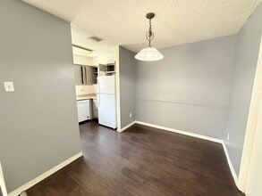 2641 Santa Barbara Dr in Grand Prairie, TX - Building Photo - Building Photo