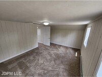 129 Mineau Ave photo'