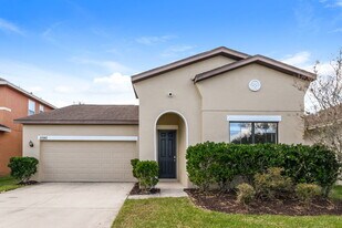 1090 Hermosa Way in Kissimmee, FL - Building Photo