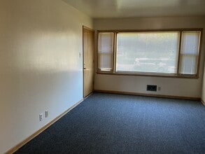 4446 N 84th St in Milwaukee, WI - Building Photo - Building Photo