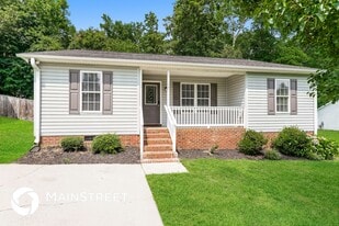 107 Layton Way in Thomasville, NC - Building Photo