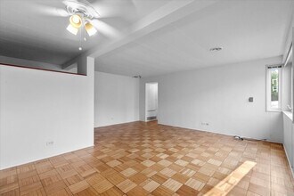 7206 Oak Ave in River Forest, IL - Building Photo - Building Photo