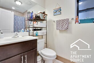 1827 W Leland Ave, Unit 1 in Chicago, IL - Building Photo - Building Photo