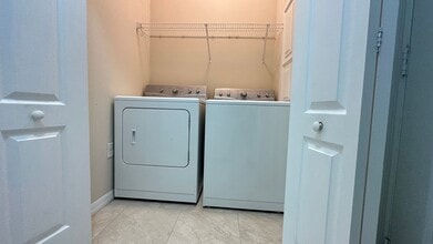 1532 Broken Oak Dr in Winter Garden, FL - Building Photo - Building Photo