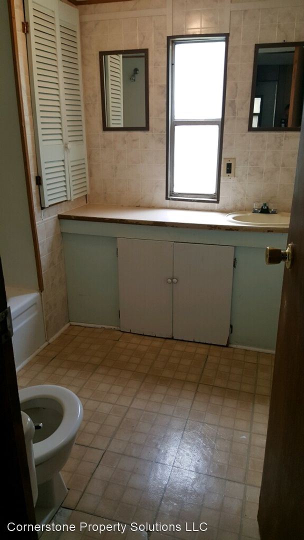 541 Cherry Ave photo'