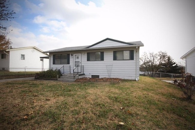 property at 1509 Bel Air Dr