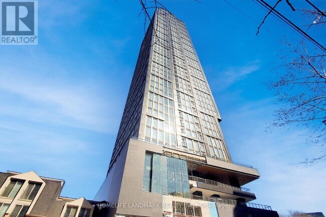 319-3319 Jarvis St