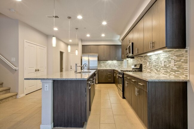 734 Trunorth Cir in Escondido, CA - Building Photo - Building Photo