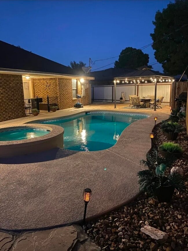 property at 514 Mission Arch Dr