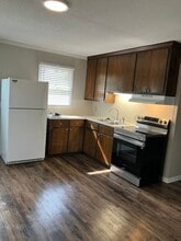 2207 Fairfield Ave in Greensboro, NC - Building Photo - Building Photo