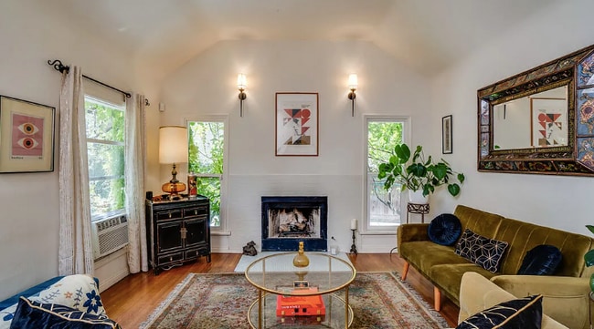 property at 523 S Coronado St
