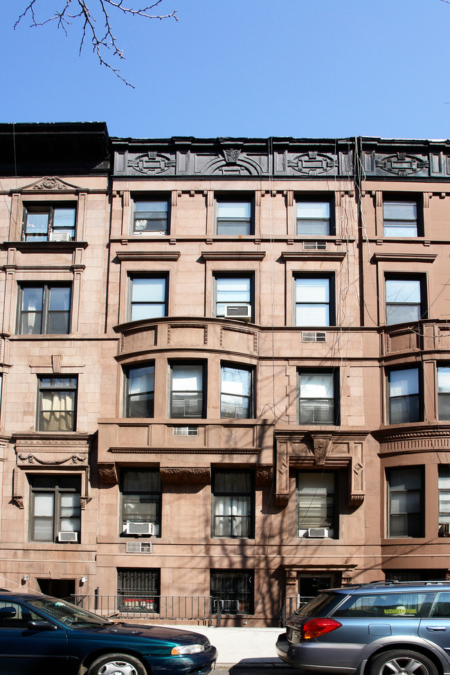139 W 74th St in New York, NY - Foto de edificio - Building Photo