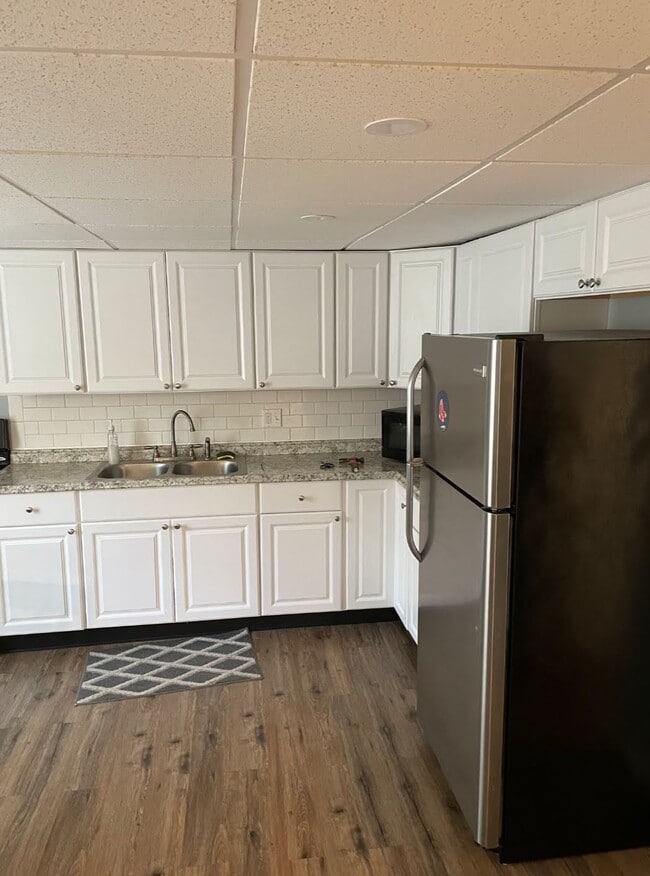 1 Hampson St, Unit Basement in Attleboro, MA - Building Photo - Building Photo