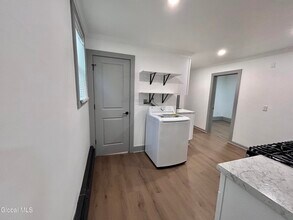 2523 Callahan Ave in Watervliet, NY - Building Photo - Building Photo