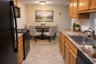 Oxford Heights in Albany, NY - Foto de edificio - Building Photo