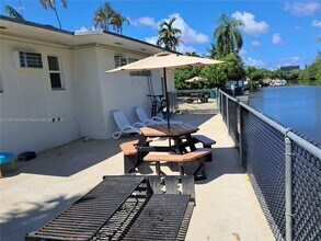 13025 Emerald Dr in North Miami, FL - Building Photo - Building Photo