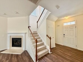 2913 Glade Aster Ct in Raleigh, NC - Building Photo - Building Photo