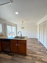623 Lincoln Station Dr, Unit 19-104 in Oswego, IL - Building Photo - Building Photo