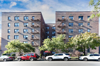 9040 Fort Hamilton Pkwy in Brooklyn, NY - Building Photo - Building Photo