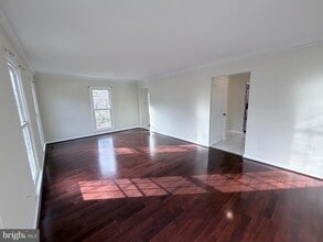 5900 Parenham Way in Alexandria, VA - Building Photo - Building Photo