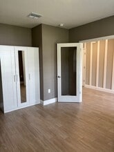 2211 Elegant Mnr Cir in Edgewater, FL - Building Photo - Building Photo