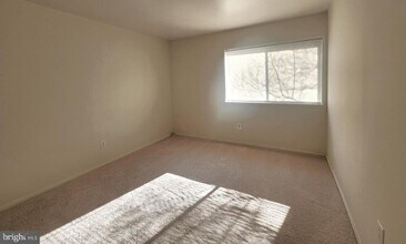 10244 Prince Pl in Upper Marlboro, MD - Building Photo - Building Photo