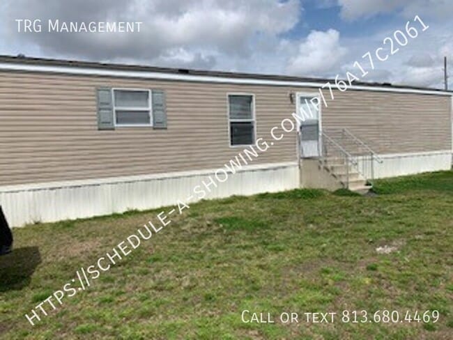 221 Riggs Rd in Hubert, NC - Building Photo - Building Photo