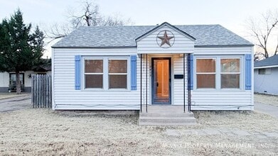 2415 23rd St in Lubbock, TX - Building Photo - Building Photo