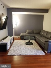 1150 K St NW, Unit 311 in Washington, DC - Foto de edificio - Building Photo