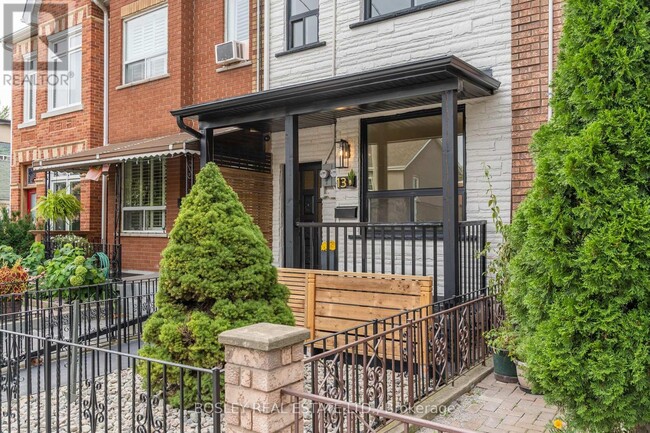 13-13 Mansfield Ave