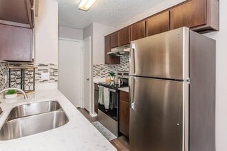 8301 Boat Club Rd, Unit 1014 in Fort Worth, TX - Building Photo - Building Photo