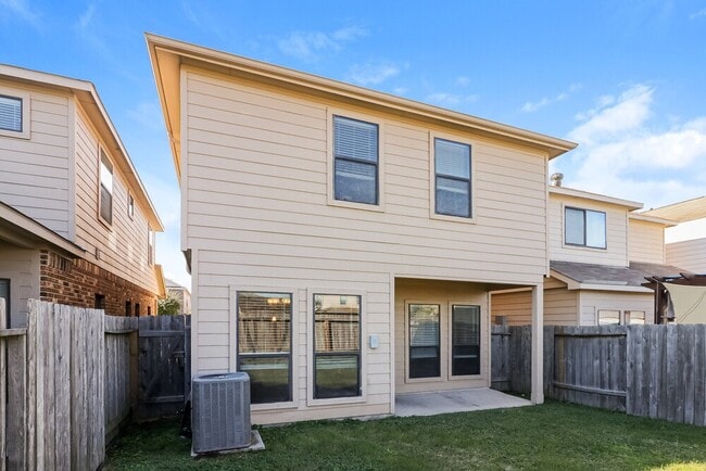 6622 Honey Harvest Ln