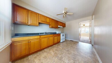 116-118-118 Grasmere Ave in Mansfield, OH - Building Photo - Building Photo