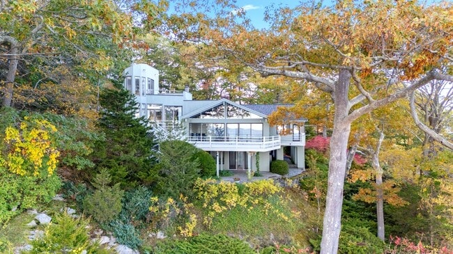 property at 23 Ocean St